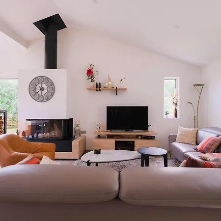Maison De Charme A Plage, 8 Pers, Proche Ocean, Jardin Spacieux, Terrasse, Annexe. - Fr-1-877-40 Villa